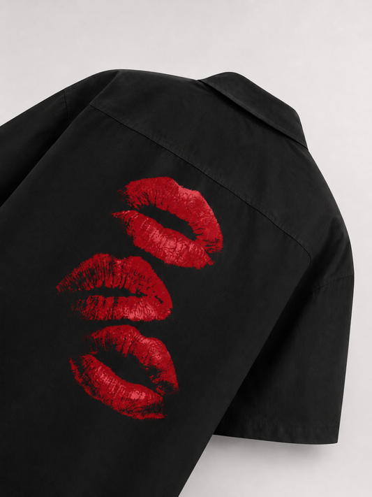 KISS ME ONCE OVERSIZED SHIRT