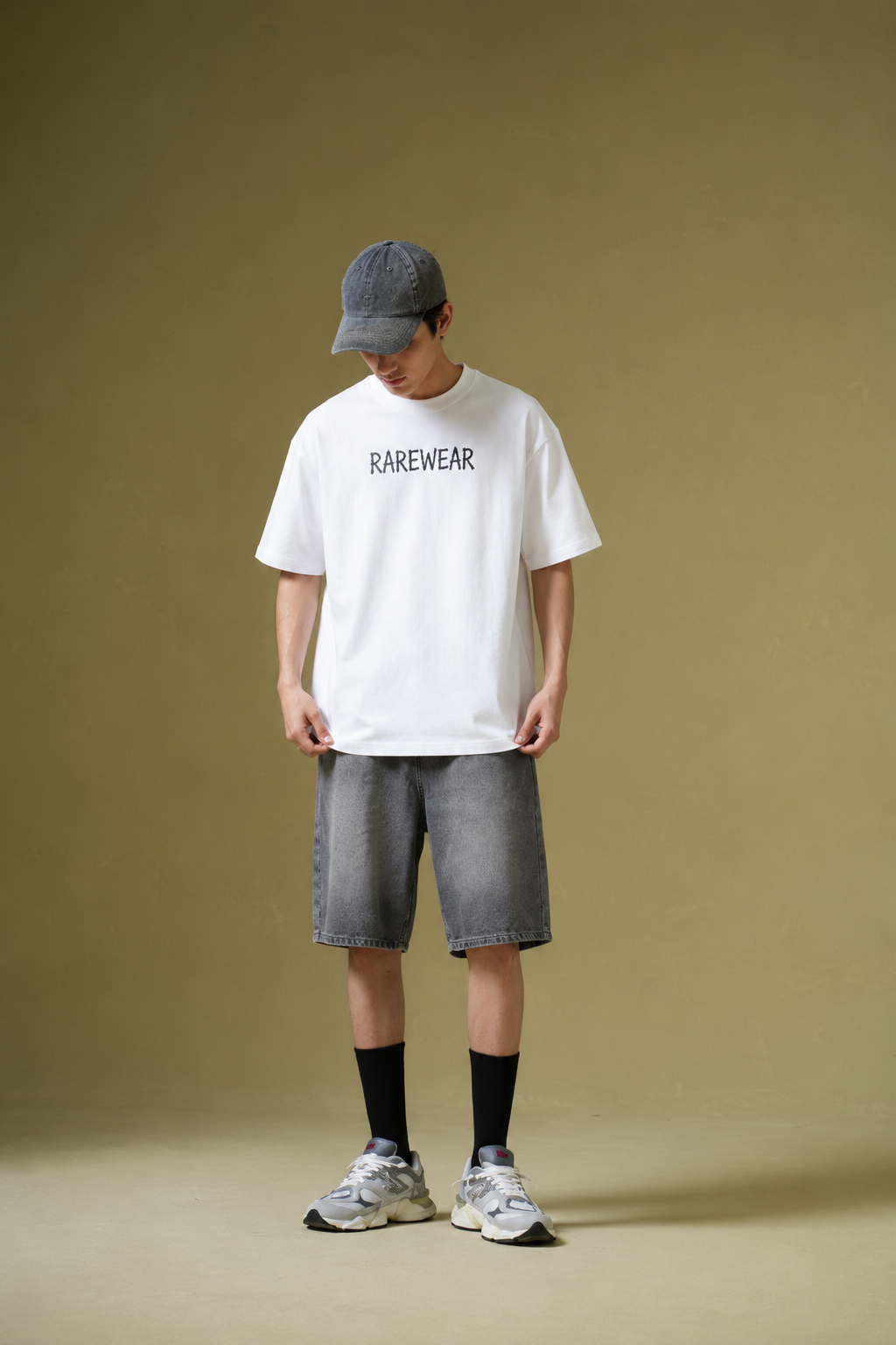 ARTISTIC OVERSIZED T-SHIRT