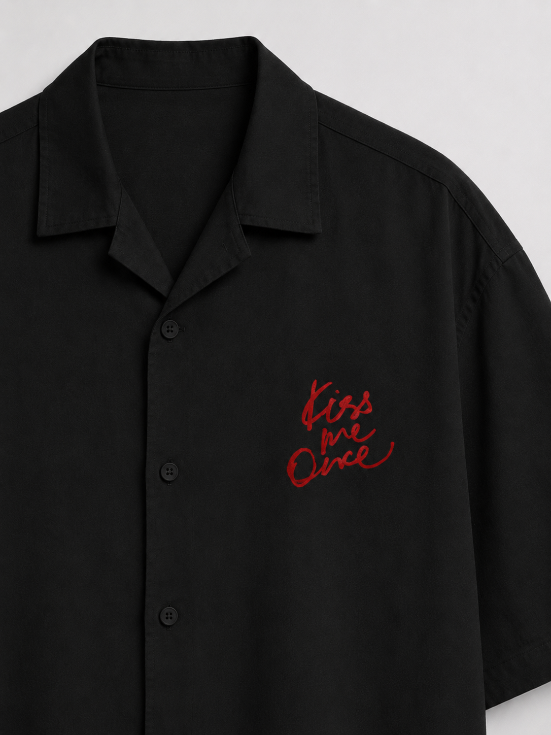 KISS ME ONCE OVERSIZED SHIRT