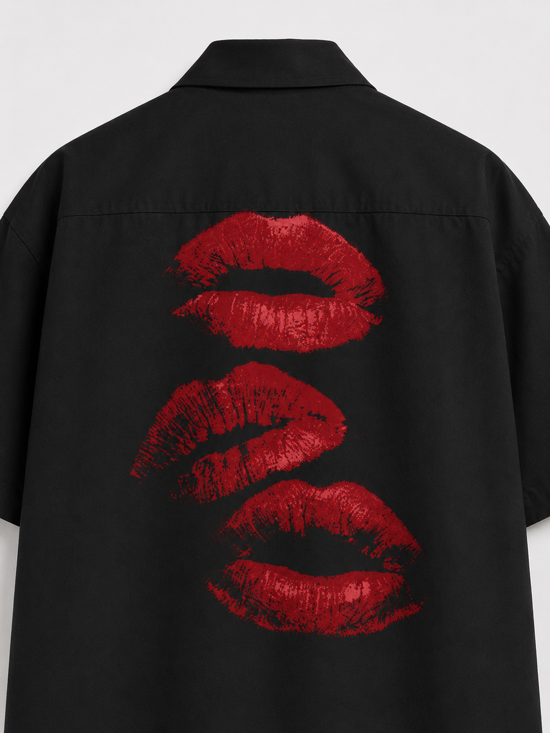 KISS ME ONCE OVERSIZED SHIRT