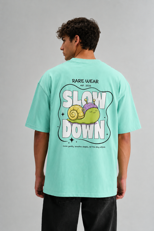 SLOW DOWN OVERSIZED T-SHIRT